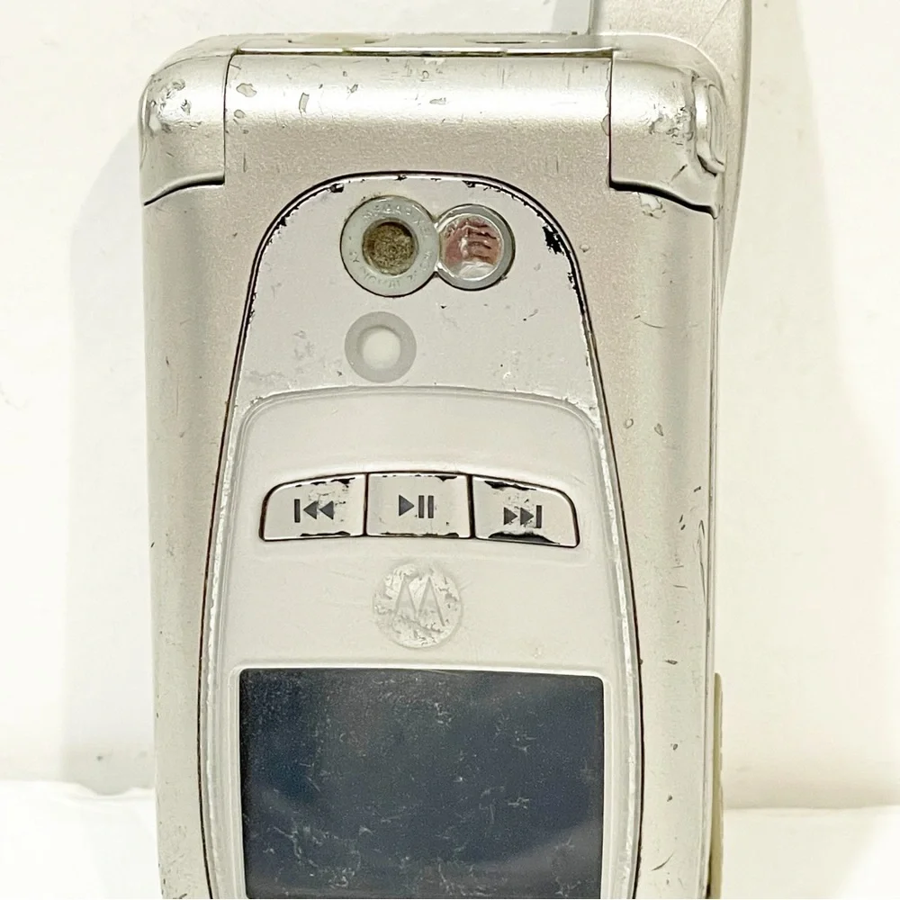 Motorola i series i870‎ Silver ( Nextel ) Rare PTT iDEN Cellular Flip Phone